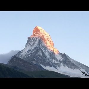 Meet your Posher, Christiana